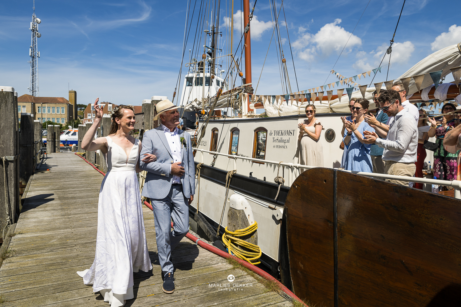 Trouwen op een boot trouwfotograaf Rotterdam Friesland