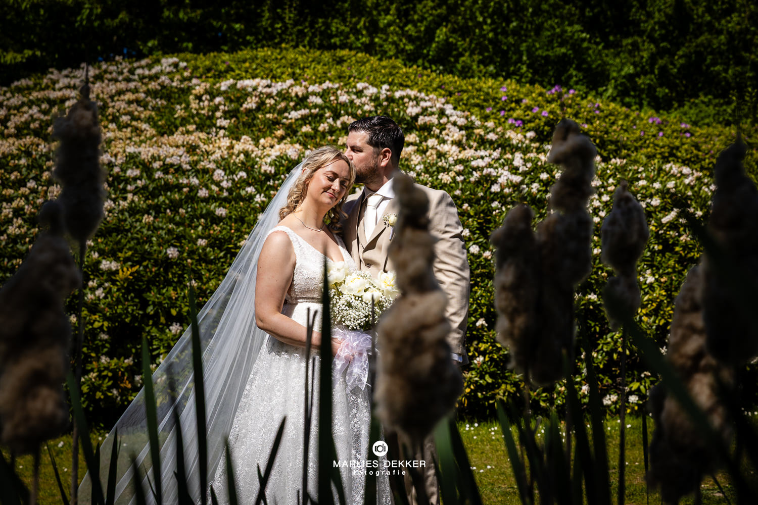 Trouwen bij Anafora in Vleuten, fotoshoot in het Maxima park