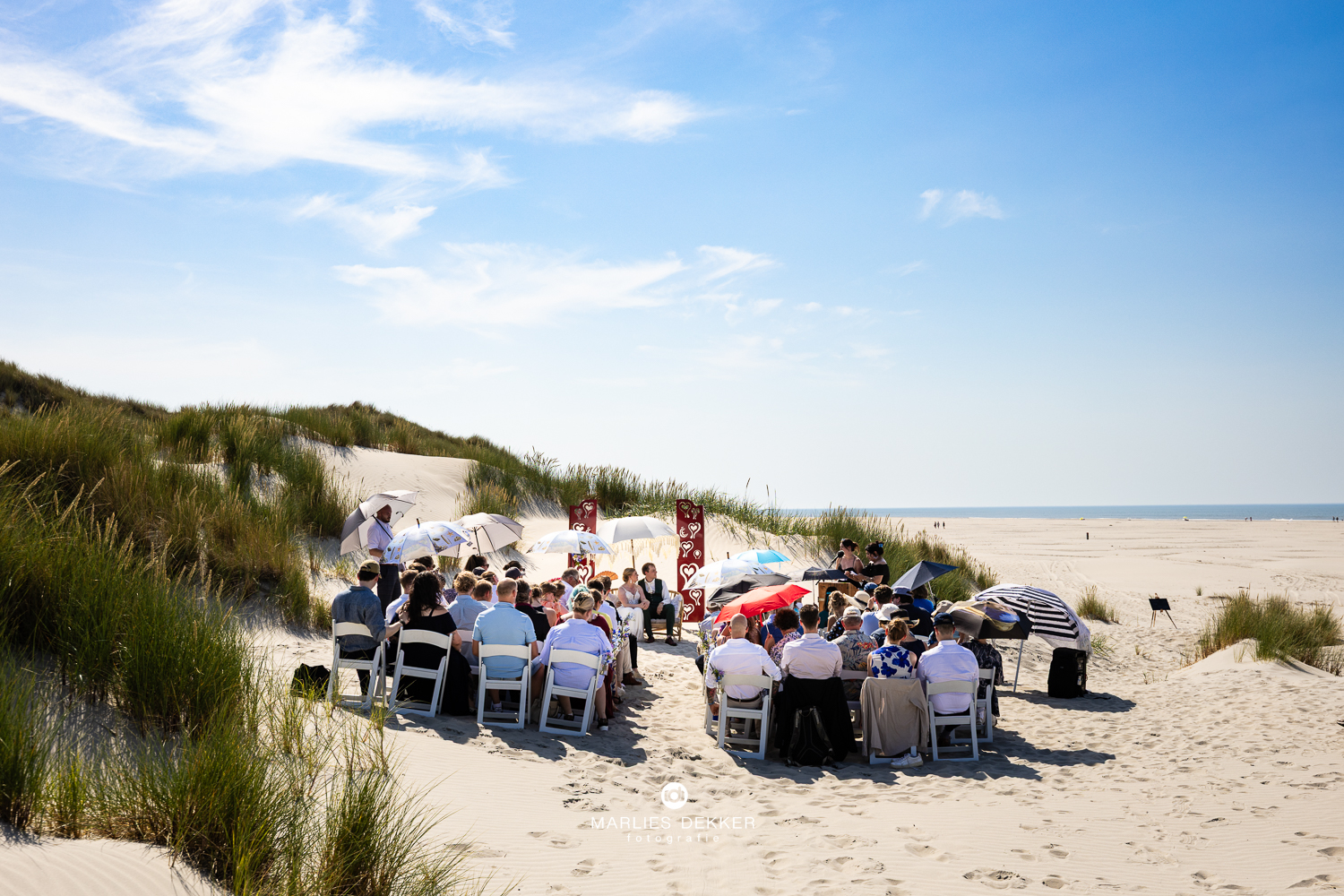 Trouwen op Terschelling trouwfotograaf heartbreakhotel, ceremonie