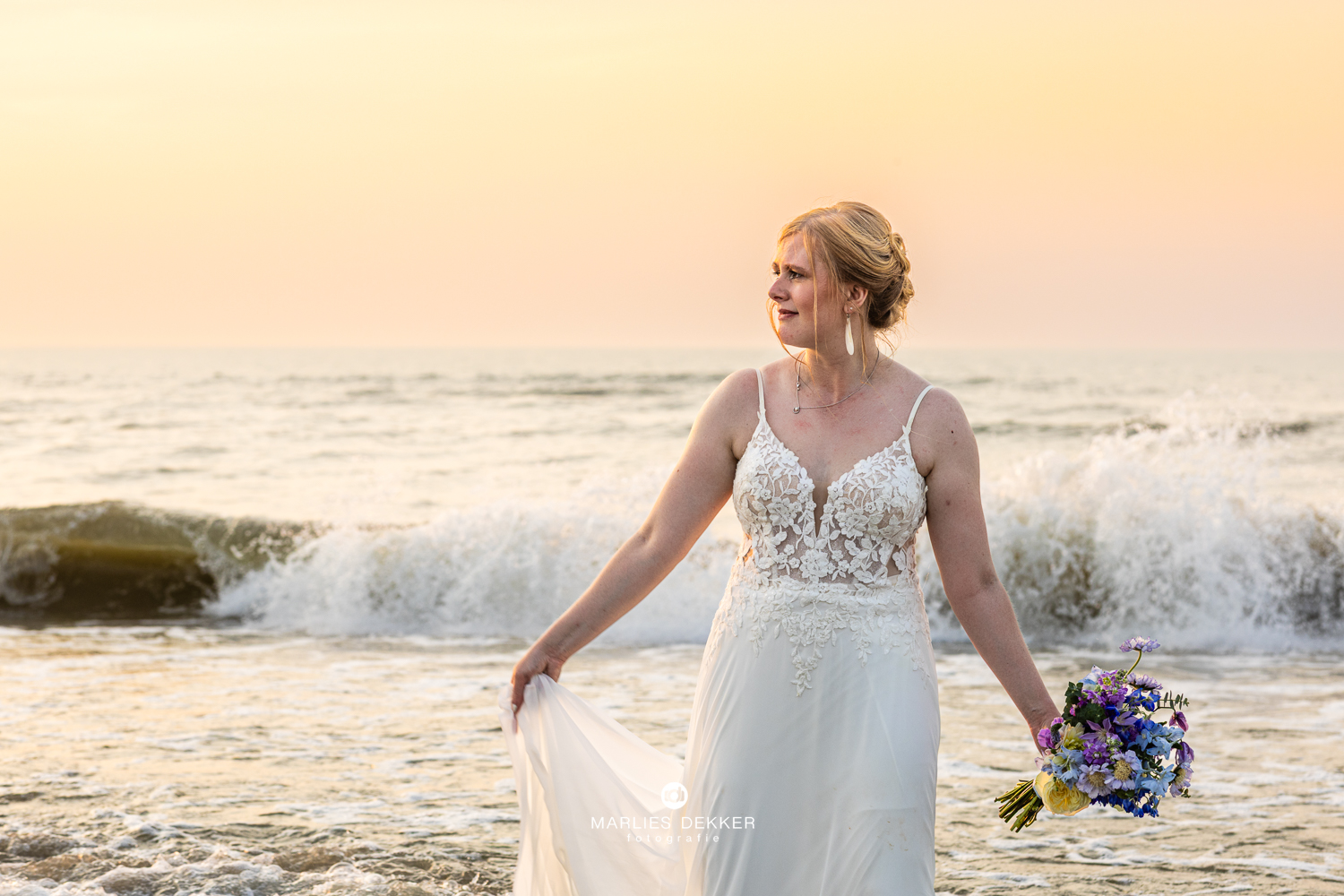 Trouwen op Terschelling trouwfotograaf heartbreakhotel, sunset