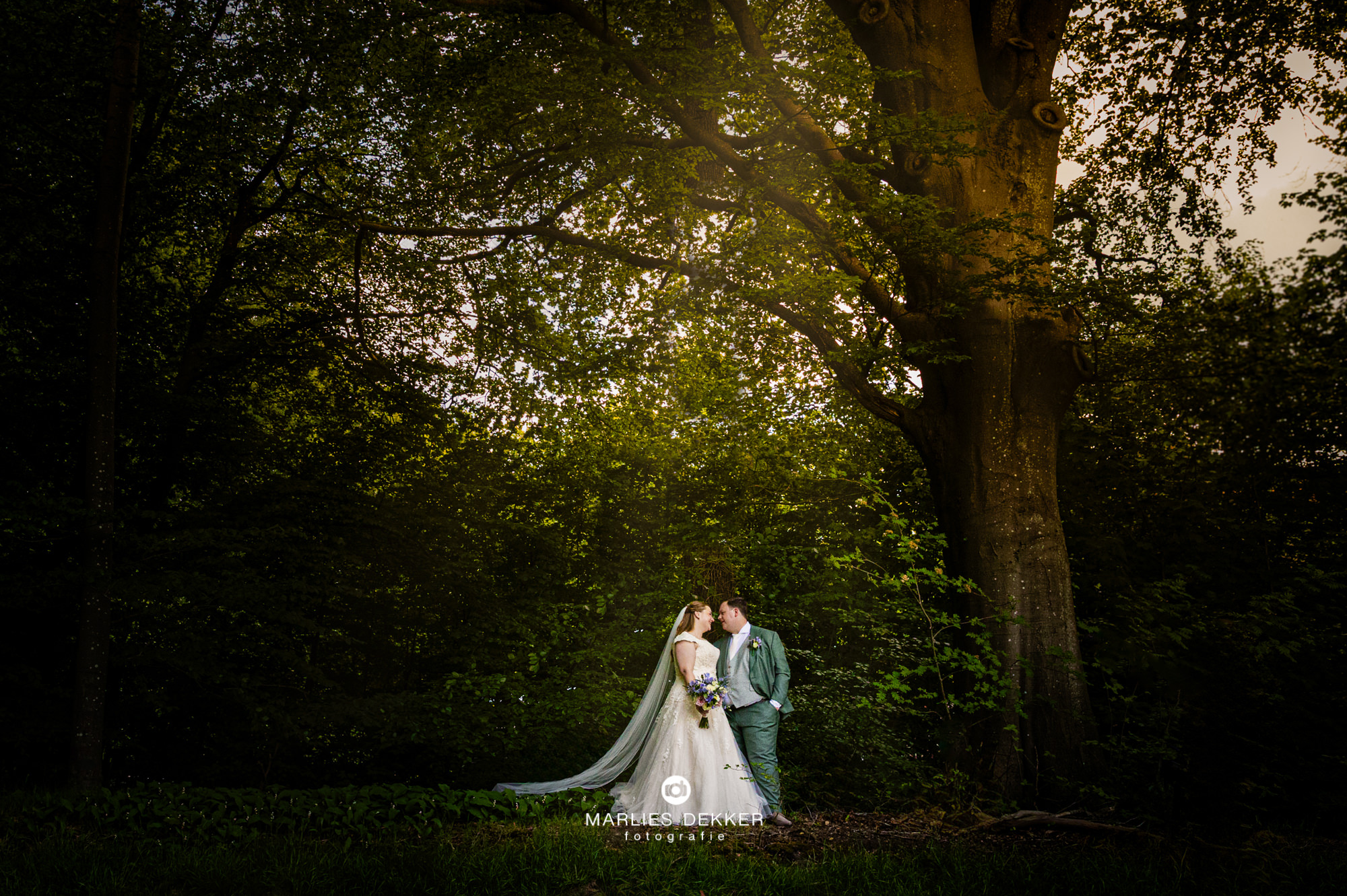 Trouwen Veenhuizen Klein Soestdijk, trouwfotograaf Friesland Drenthe