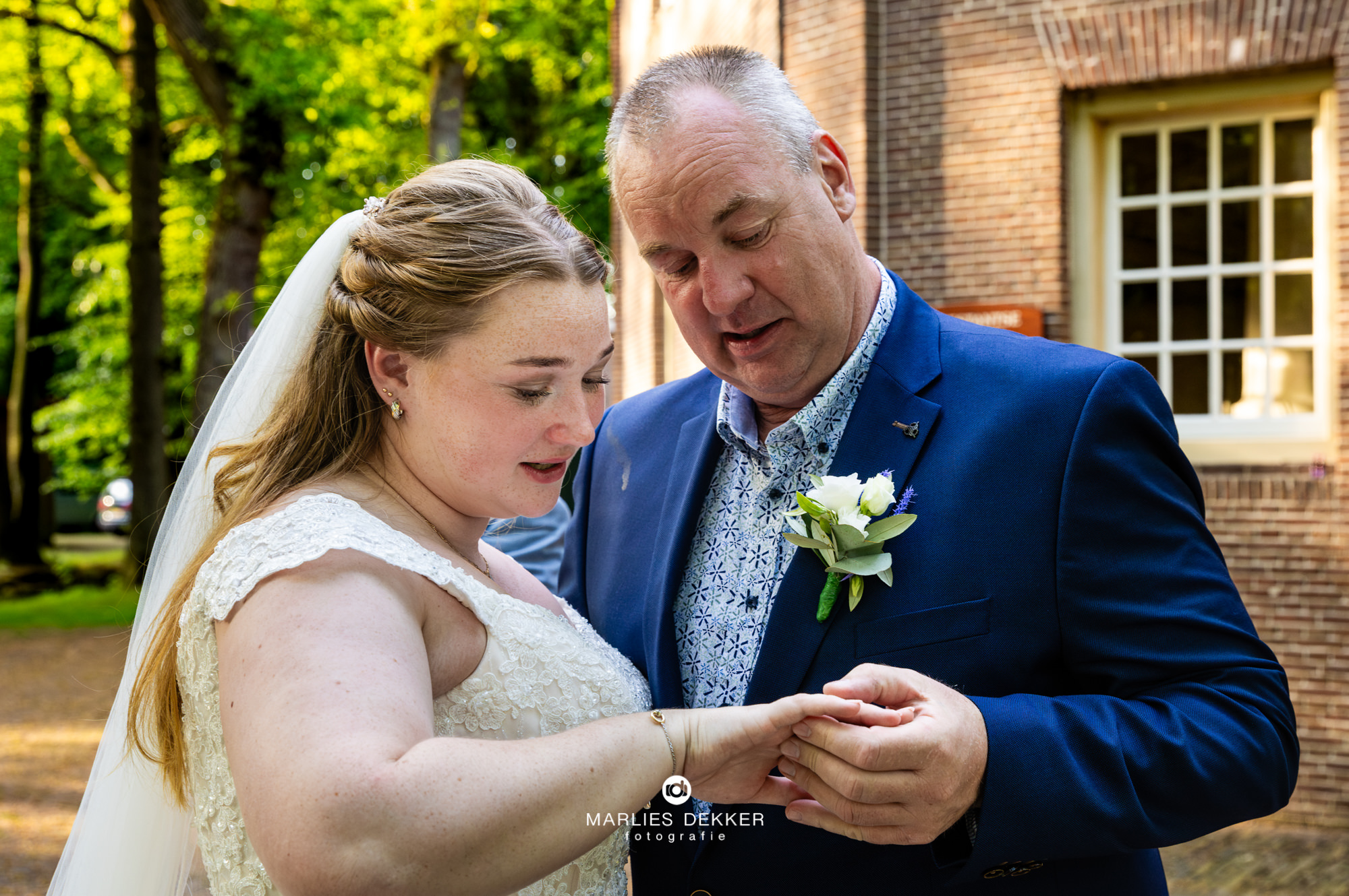 Trouwen Veenhuizen Klein Soestdijk, trouwfotograaf Friesland Drenthe
