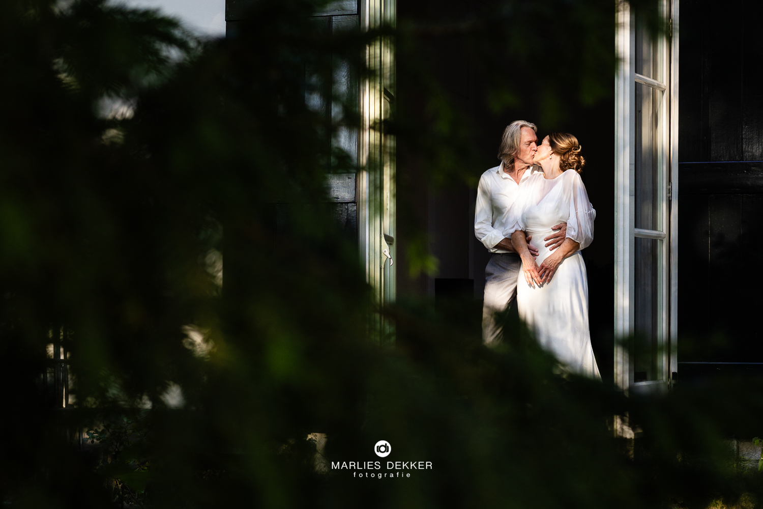 Trouwen bij de Vuurplaats – De Bilt Landhuis – Landgoed Vollenhoven, trouwfotograaf utrecht